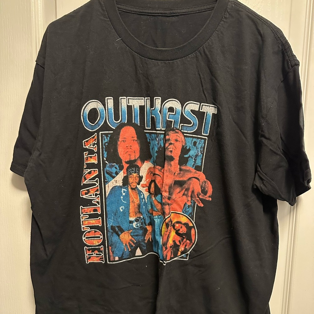 Outkast shirt XL